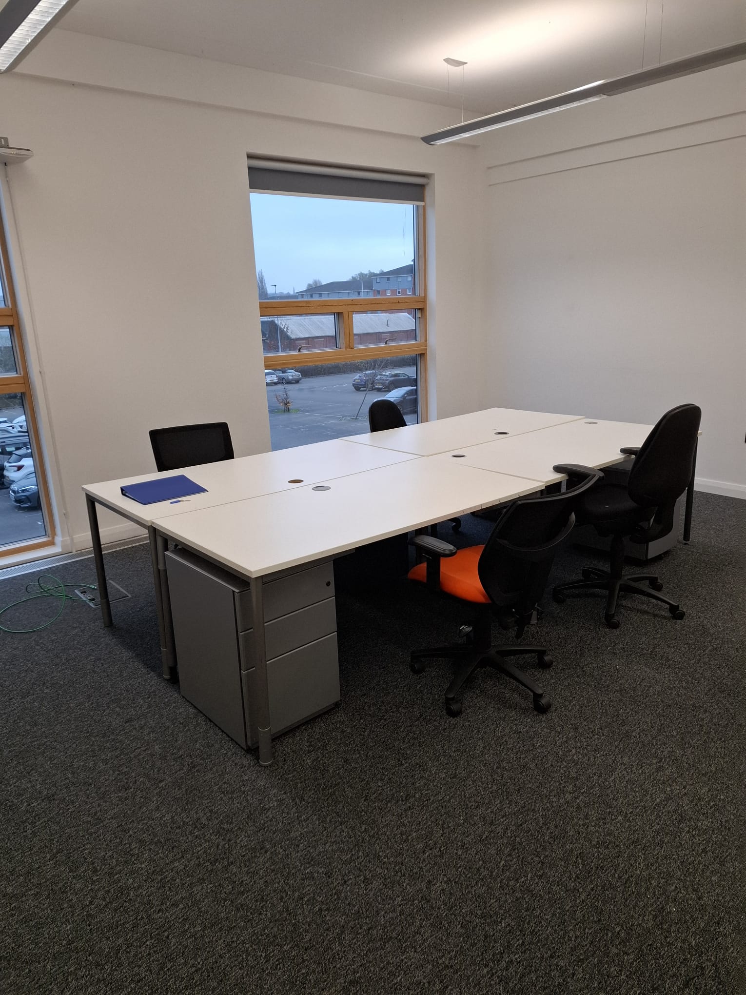 Office 125